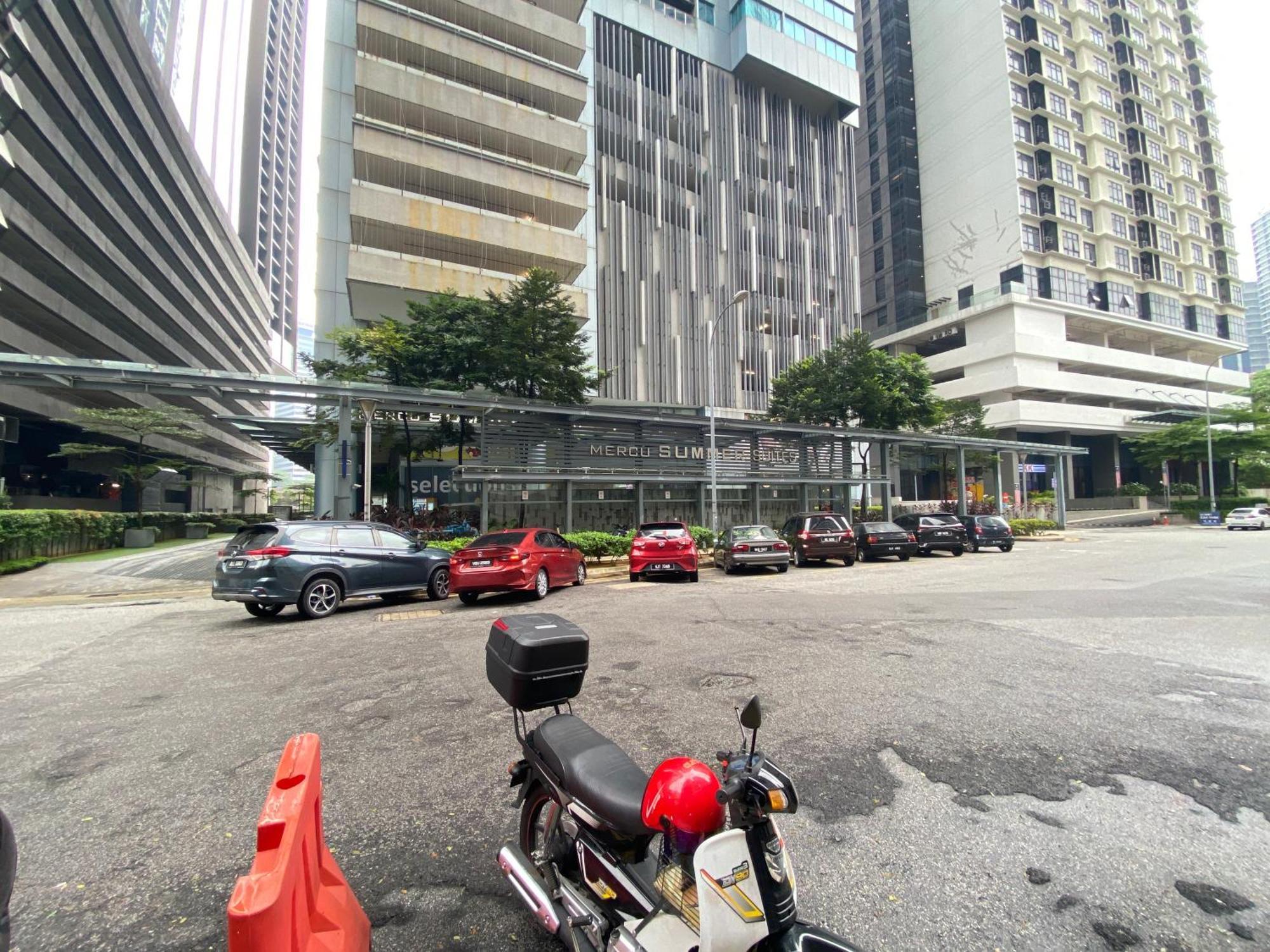 Kuala Lumpur Cherry Suites At Mercu Summer Suites Klcc Extérieur photo